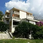 Mira & Nikola Lägenhet Baška Voda